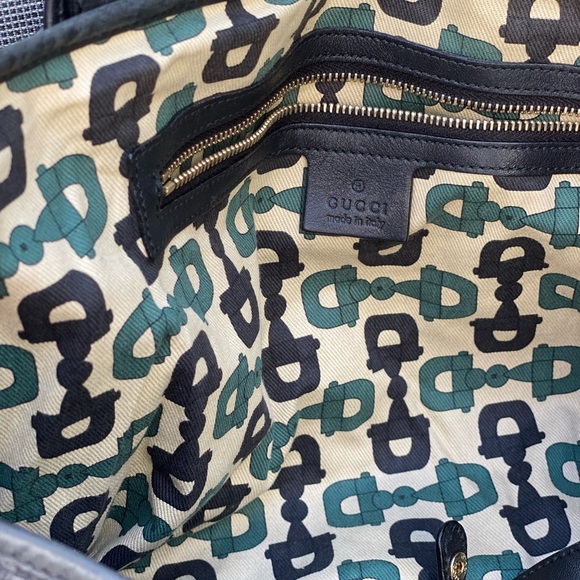 Beautiful Gucci handbag with braided handles - Picture 2 of 7